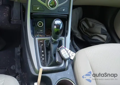 2016 Hyundai Elantra Value Edition из США, поврежденный, VIN KMHDH4AE2GU573749